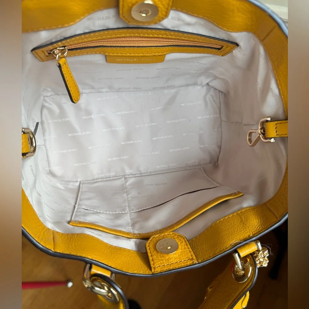 Set of 2 Michael Kors Brooklyn Pebbled Leather Satchel with Coin Purse - Picture 7 of 14